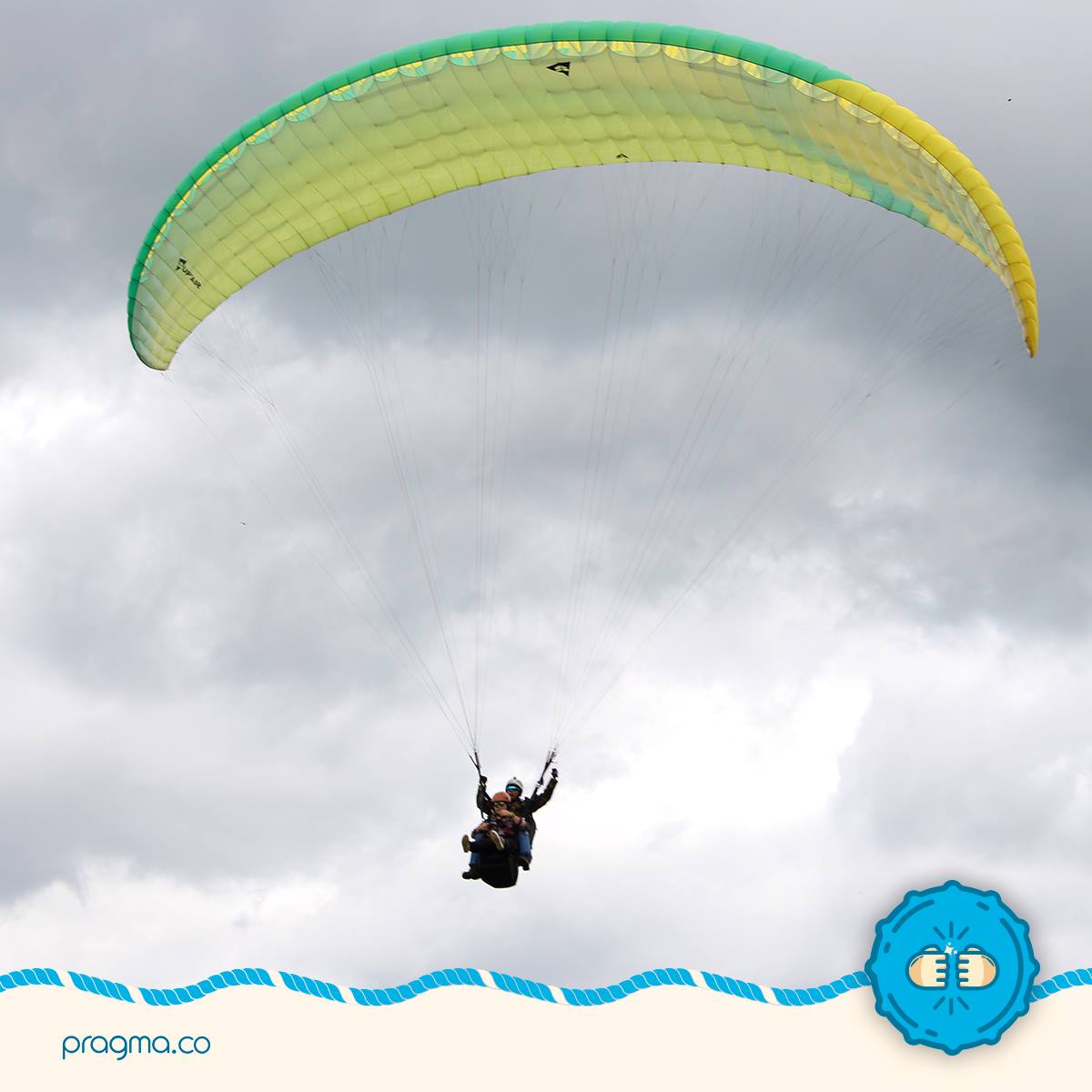 Salida trimestral<small>Volando en parapente</small>